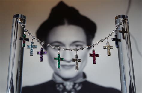 wallis simpson charm bracelet